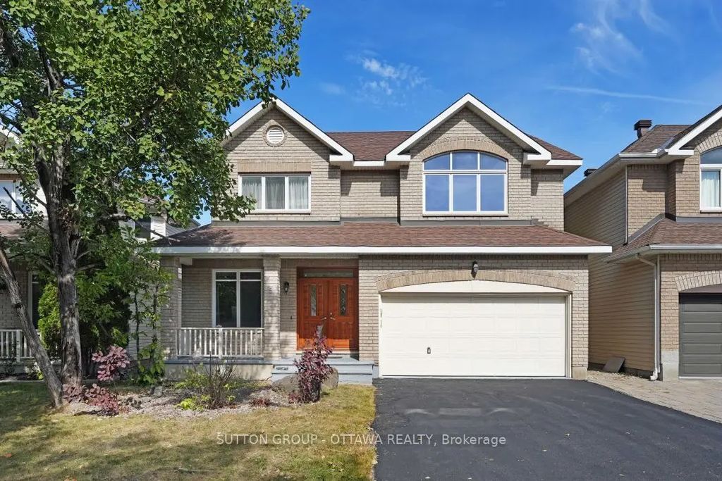 5 Escade Drive, Barrhaven