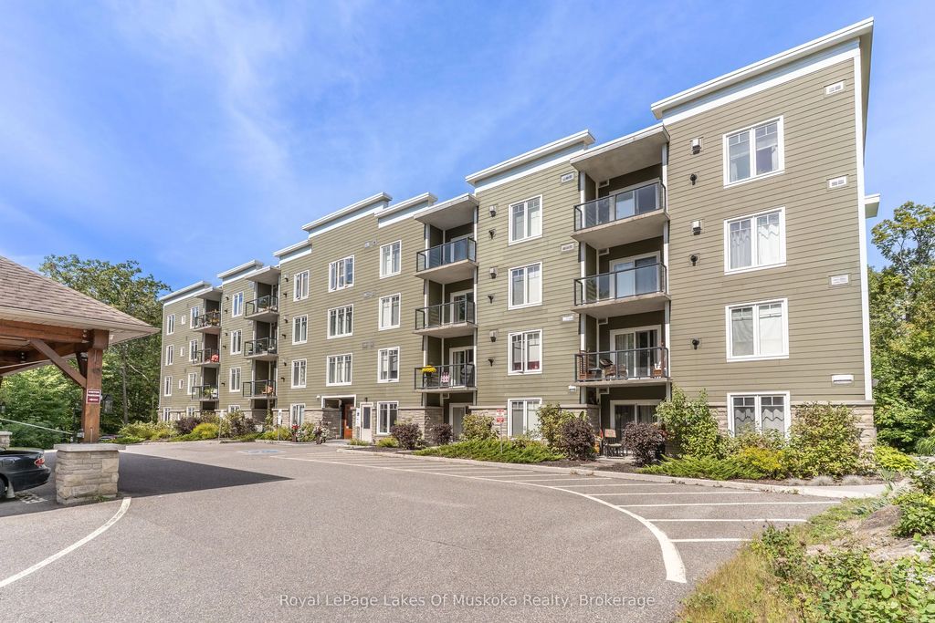 391 James Street W 403, Gravenhurst