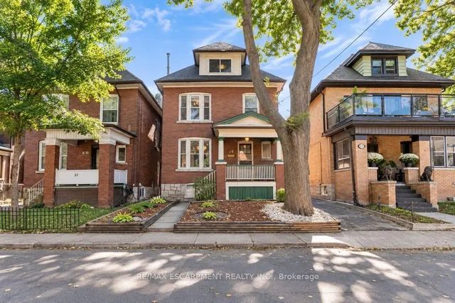 61 Garfield Avenue S, Hamilton