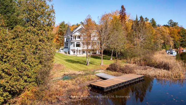 14-16 Knowles Crescent, Seguin