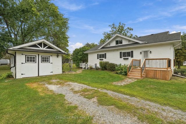 10 Northport Street, Prince Edward County