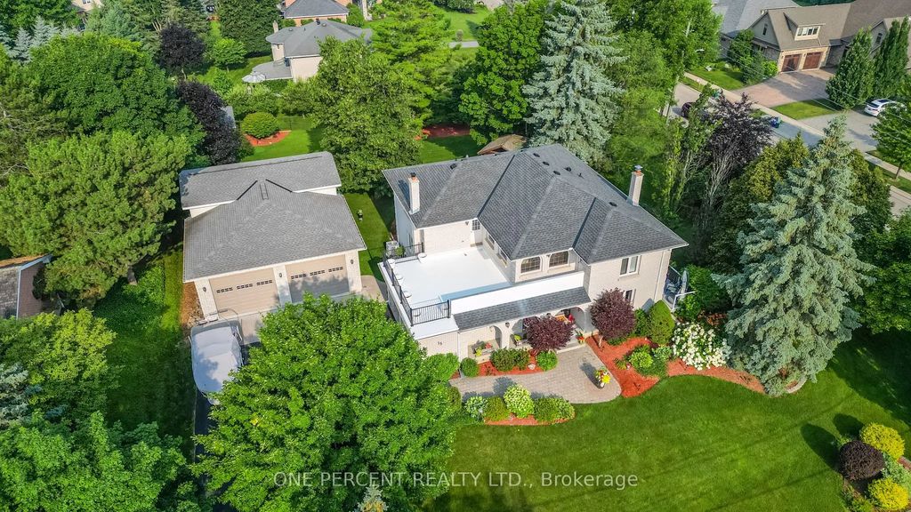 15 Marquette Drive, Kitchener