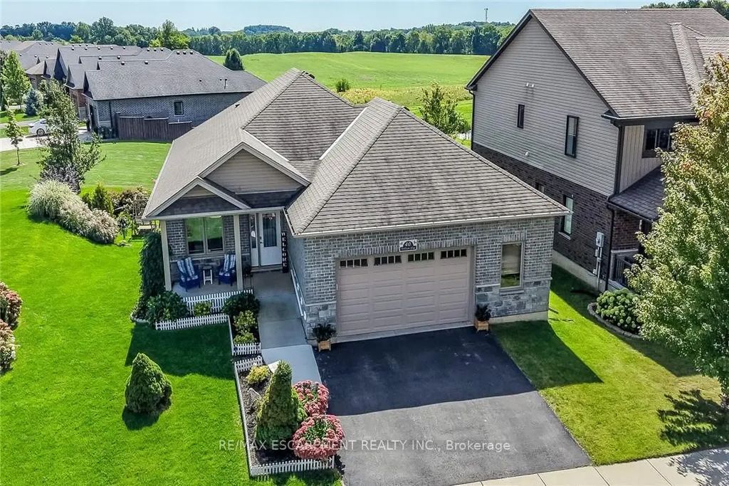 40 Trillium Way, Norfolk