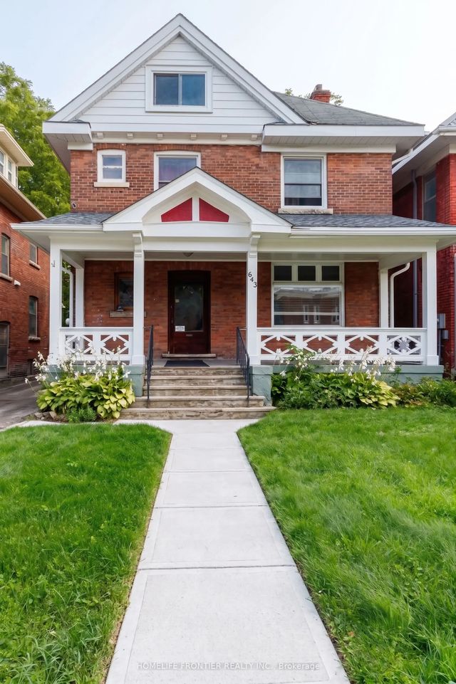 643 2nd Avenue E, Owen Sound