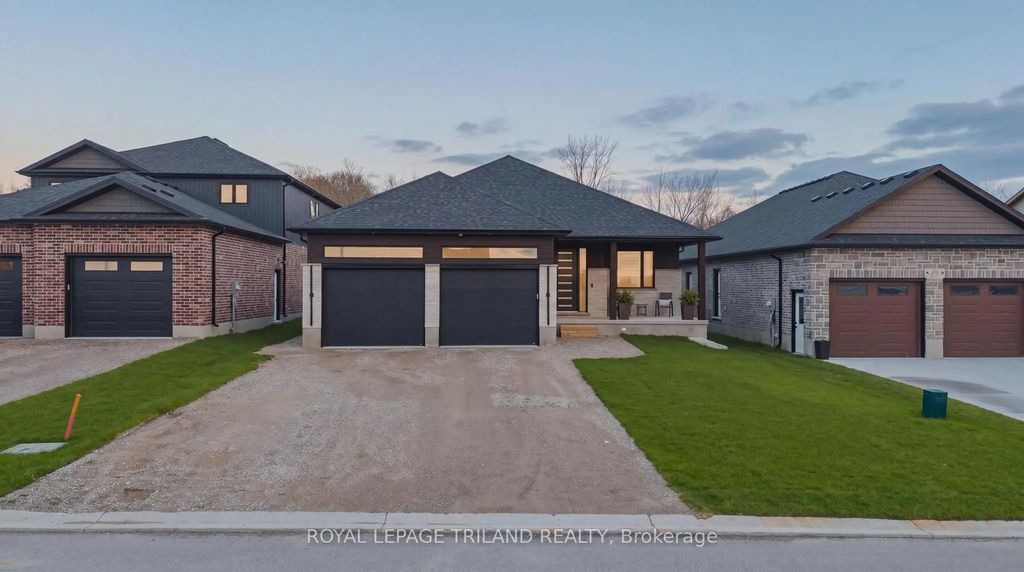 62 Avery Place, Perth East