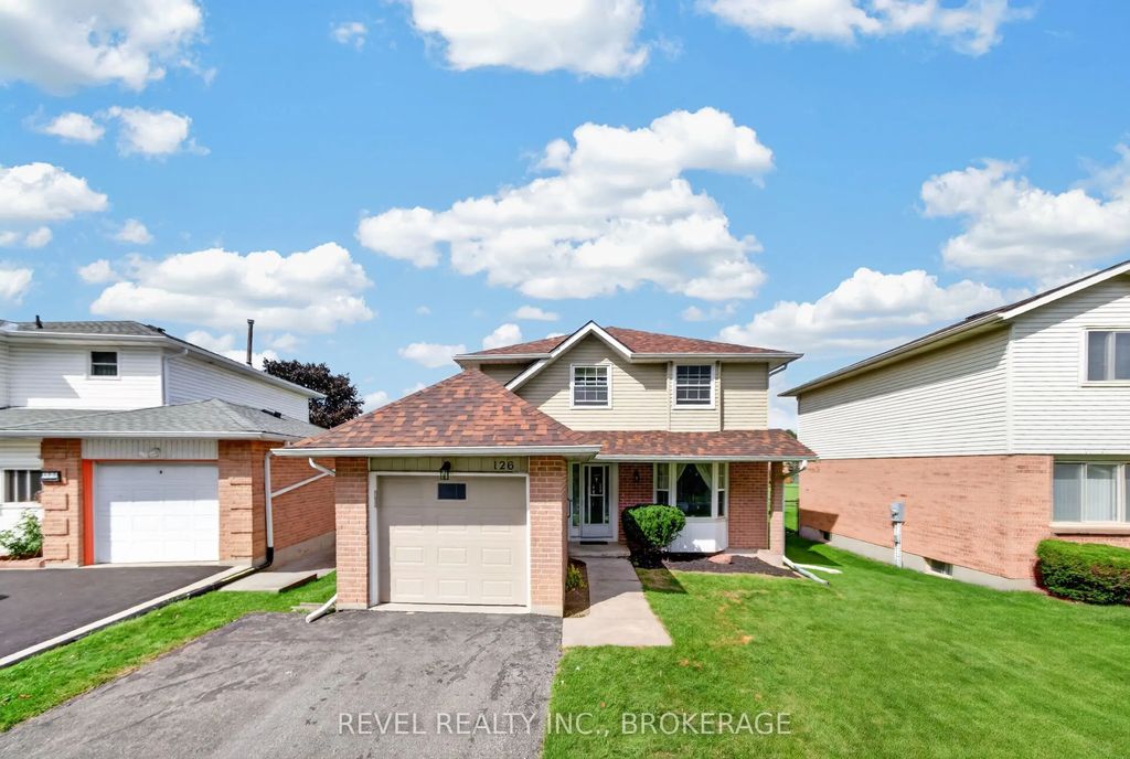 126 Grenadier Drive, Kingston