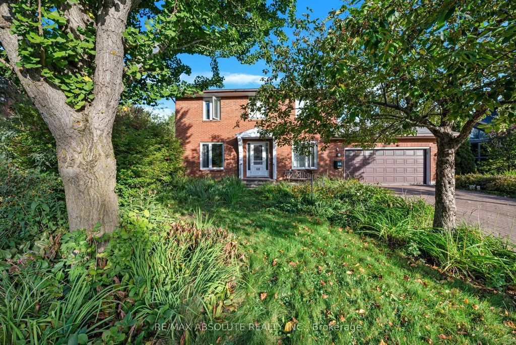 68 Country Club Drive, Hunt Club - Windsor Park Village and Area