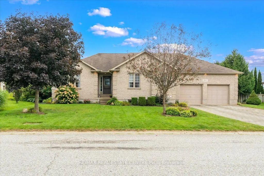 515 Woodward Drive, Strathroy-Caradoc
