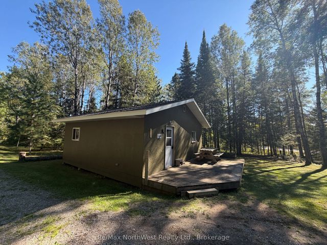 Lot 12 Con 4 Hwy 596 Highway, Kenora Remote Area
