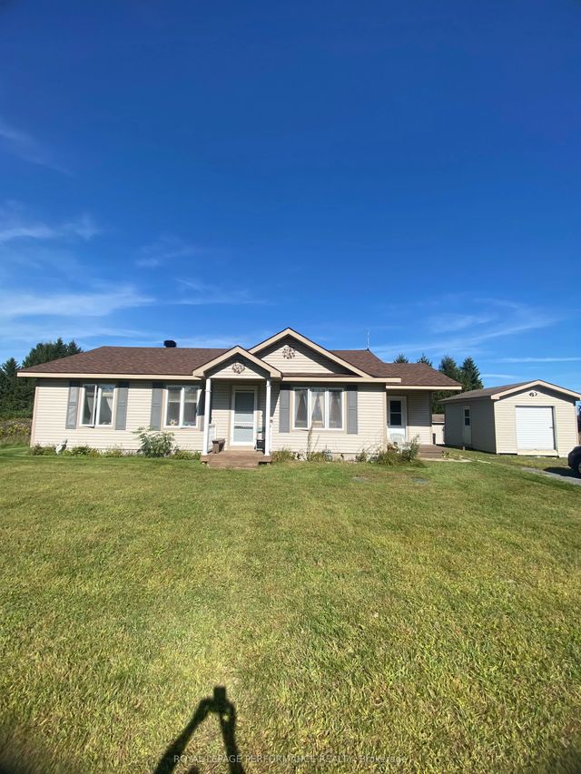 6125 Florence Street, South Glengarry
