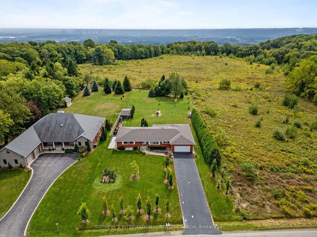 368 Rock Chapel Road, Hamilton