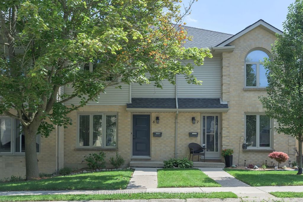 925 Lawson Road 8, London North