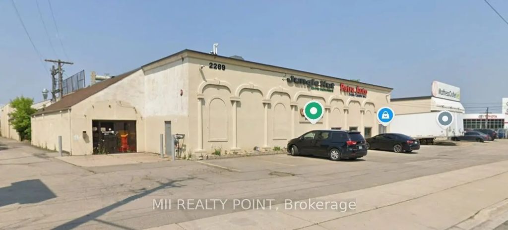 2289 Barton Street E, Hamilton