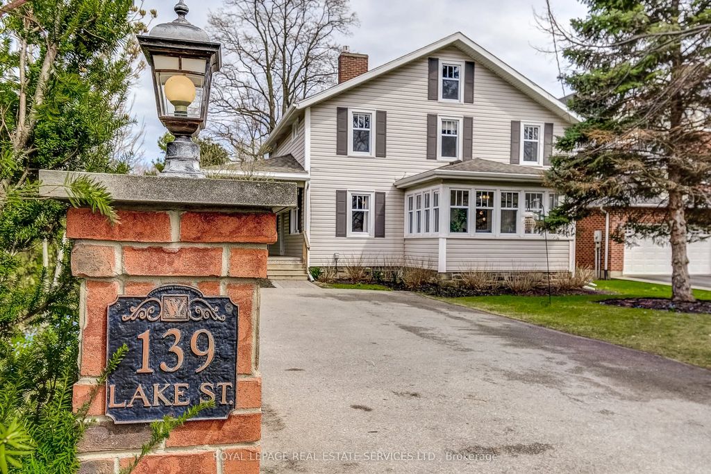 139 Lake Street, Grimsby