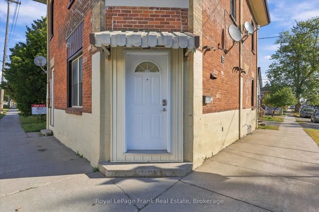 226 Lake Street, Peterborough