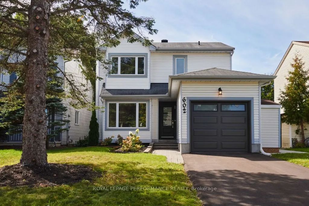 602 Brome Crescent, Orleans - Cumberland and Area