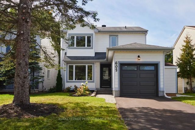 602 Brome Crescent, Orleans - Cumberland and Area