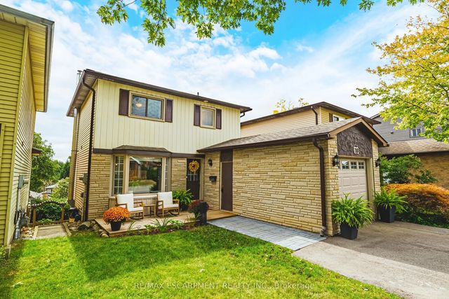19 Hillsdale Court, Hamilton