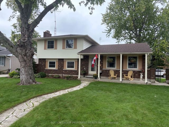 20 Cedarwoods Crescent, Chatham-Kent