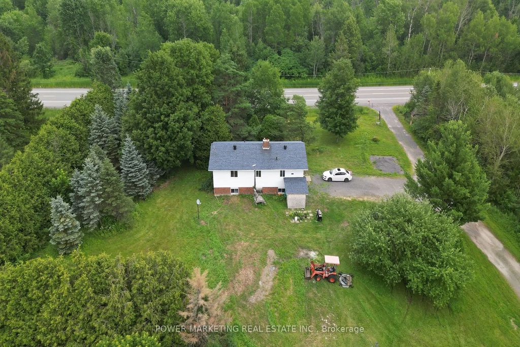 4828 Frank Kenny Road, Orleans - Cumberland and Area