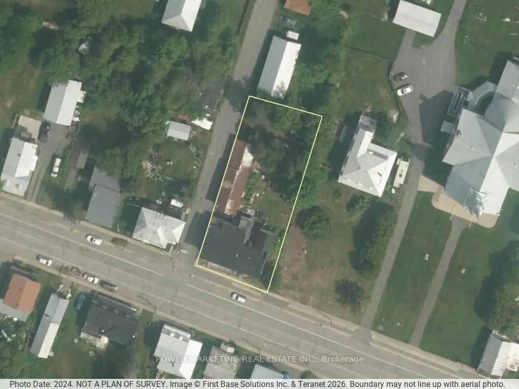 737 County Road 18 Road, Hawkesbury