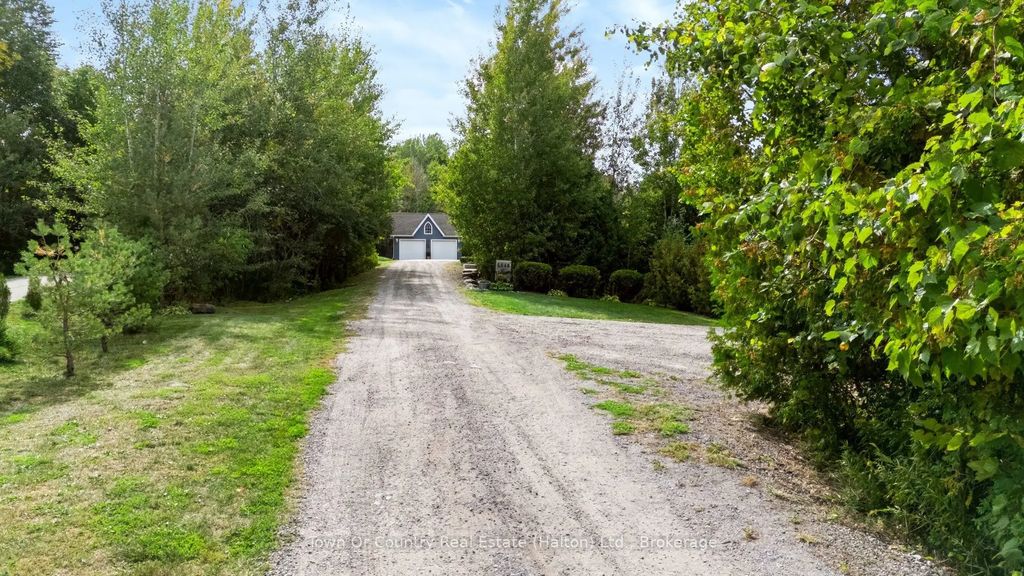 5540 8th Line, Erin