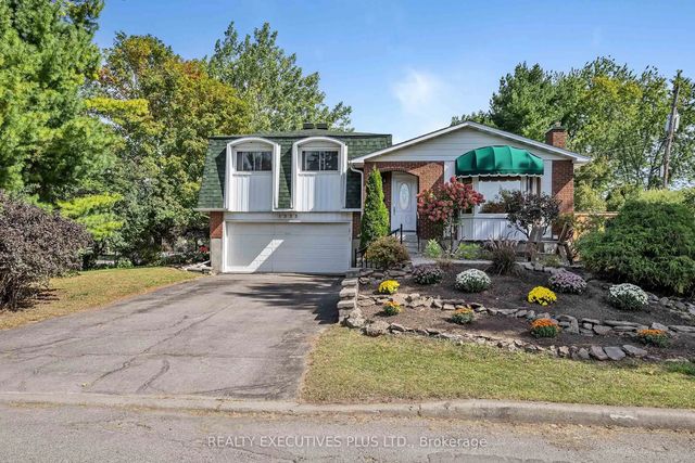 1533 Payette Drive, Orleans - Cumberland and Area