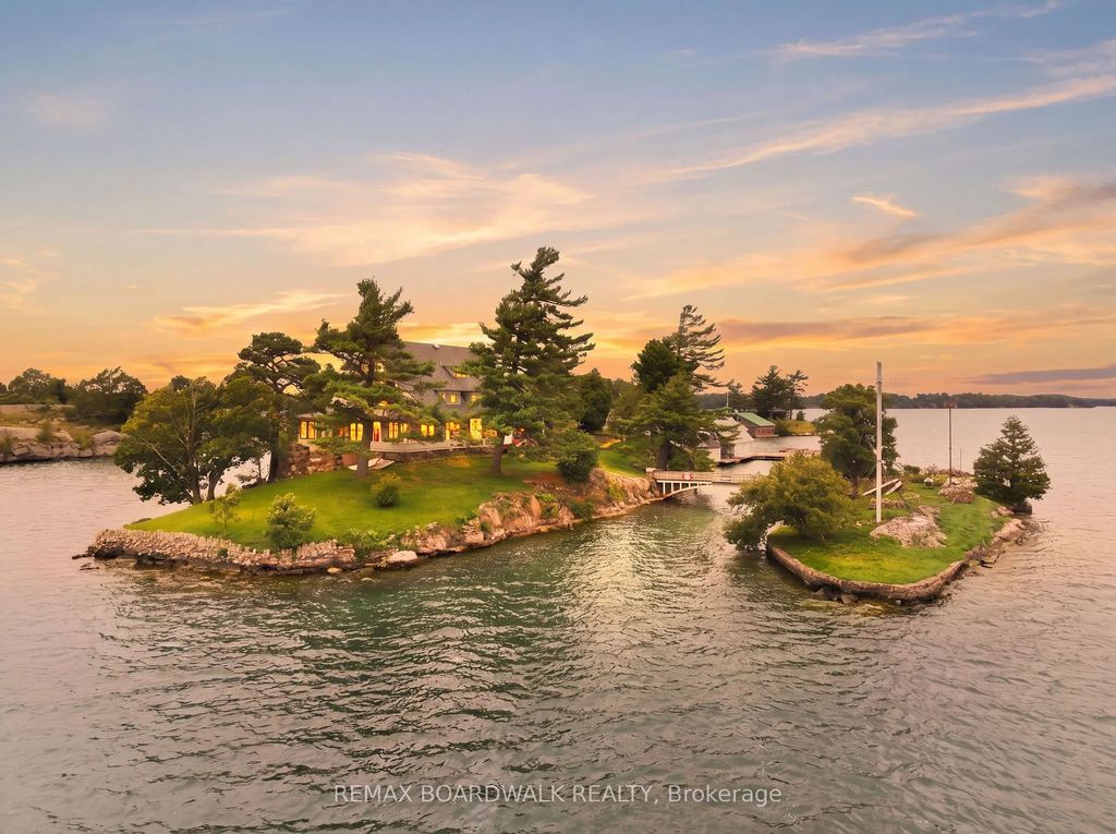 Zavikon Island, Leeds and the Thousand Islands