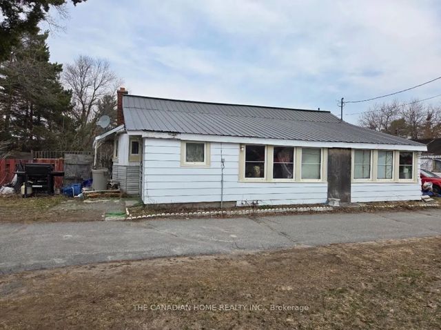 14 Downs Road, Quinte West