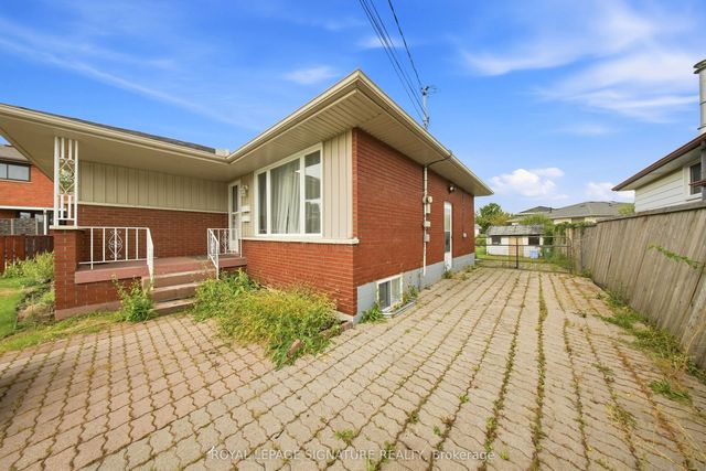 85 Kenora Avenue Bsmt, Hamilton