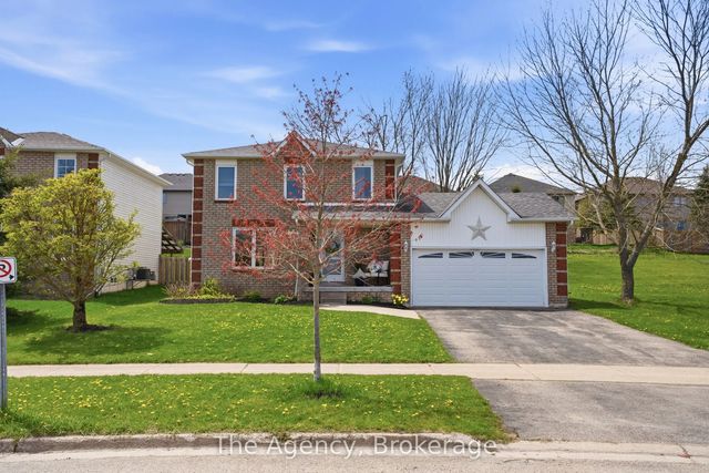 110 Leeson Street S, East Luther Grand Valley