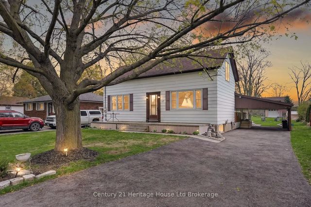 69 Bee Street, Woodstock