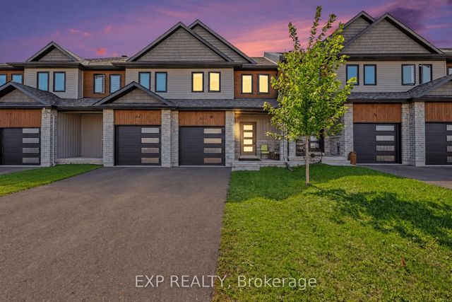 82 Morgan Clouthier Way, Arnprior
