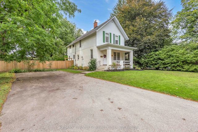 11 Tutela Heights Road, Brantford