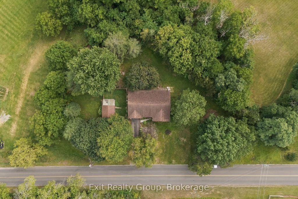 31 Ridge Road, Prince Edward County