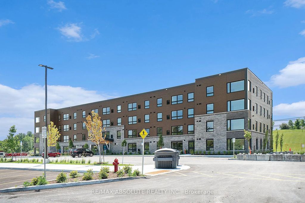12 Thomas Street S 305, Arnprior