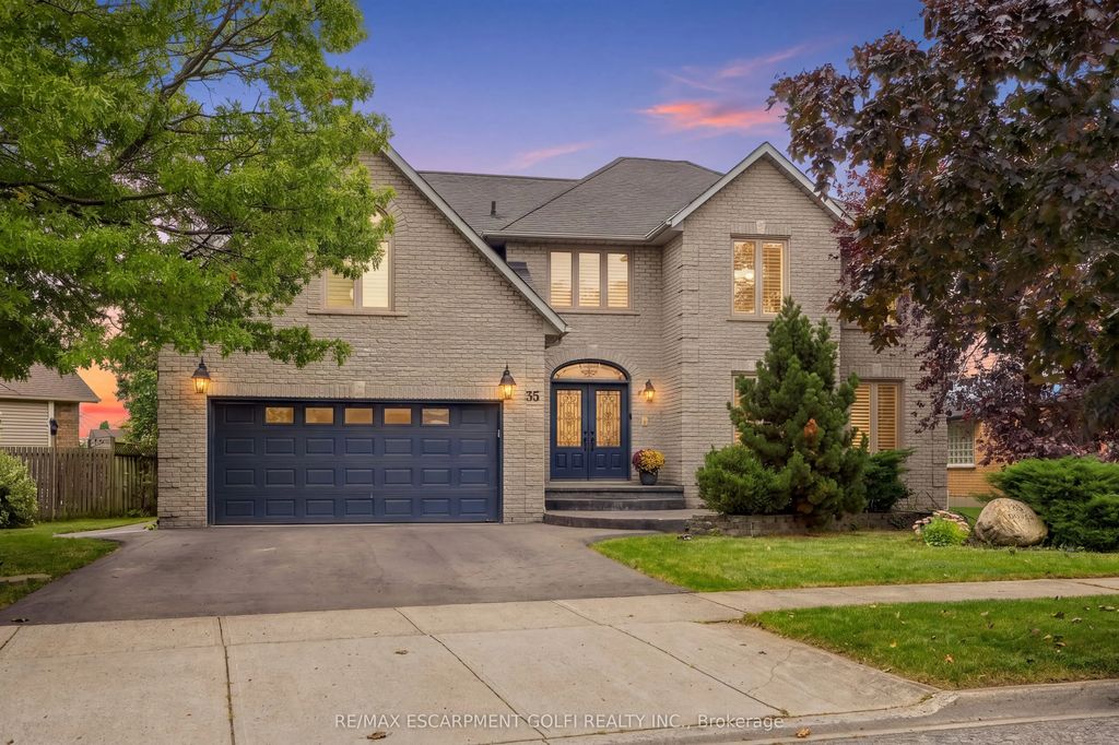 35 Lido Drive, Hamilton