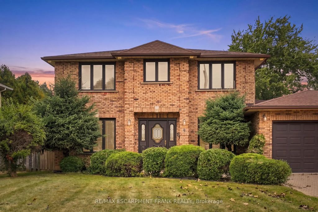 4 Nellida Crescent, Hamilton