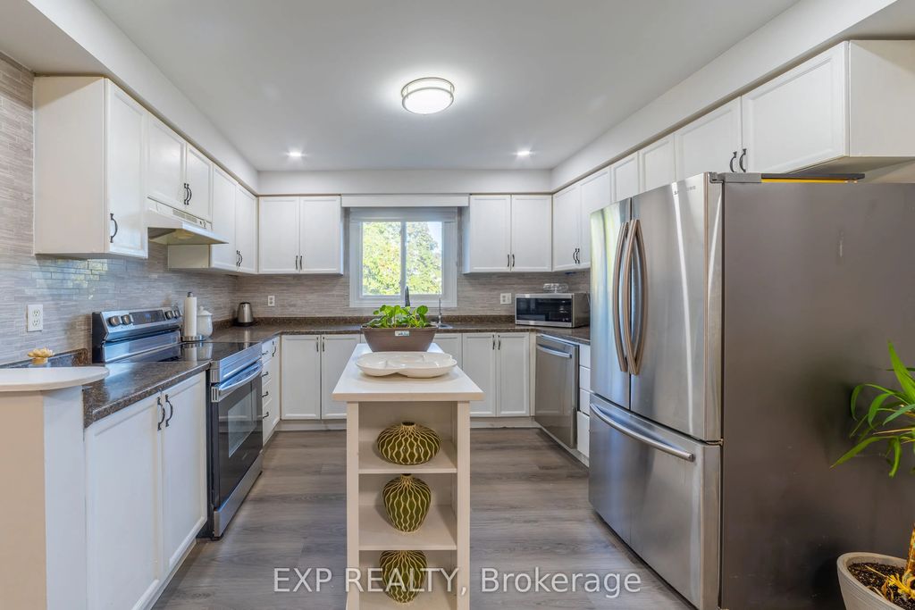 137 Nickolas Crescent, Cambridge