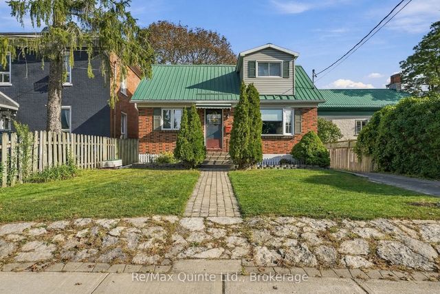 170 W Moira Street W, Belleville
