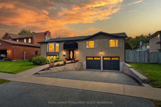 503 Canterbury Crescent, Kingston
