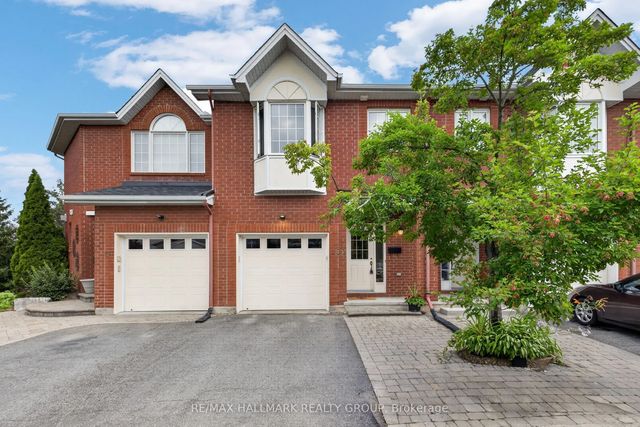103 Tall Oak Private, Alta Vista and Area