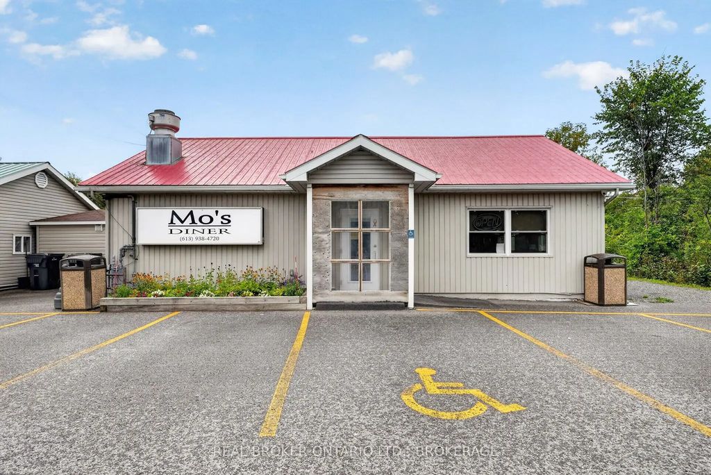 5104 Highway 138 Highway, South Stormont