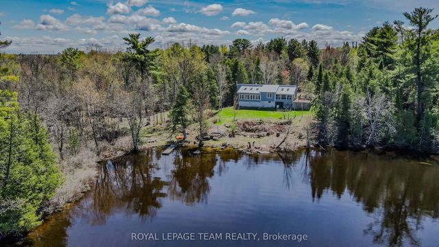 204b Hawkins Drive, Killaloe, Hagarty and Richards