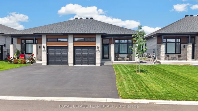 816 Namur Street, Russell