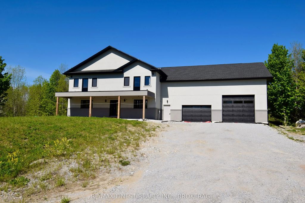 293 Bradshaw Road, Frontenac