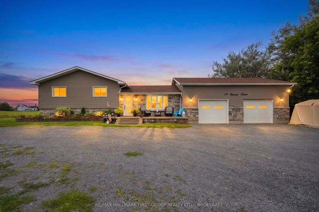 19 Sunset Lane, Kingston