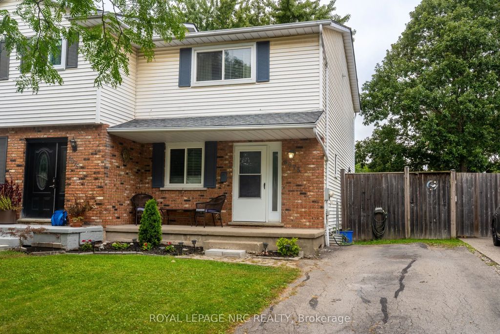 6073 Wildrose Crescent, Niagara Falls