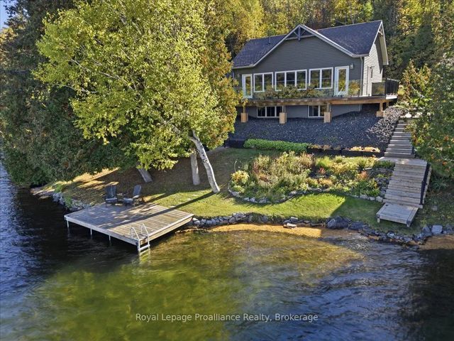 1219 Silver Mine Lane, Frontenac