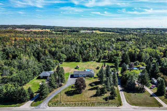 9509 Highway 124 Road, Erin
